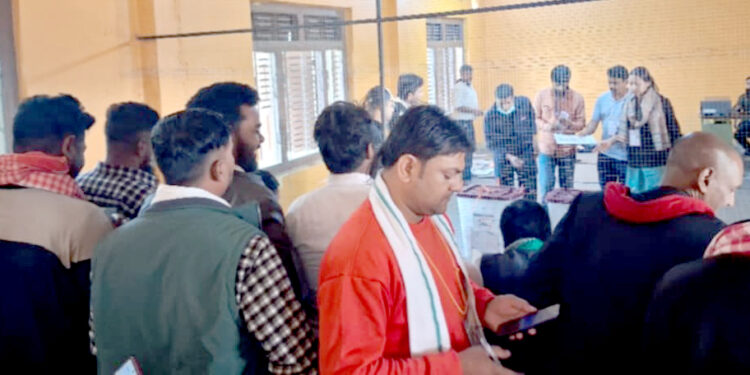 पर्सा-३ मा मतपेटिका विवादः मतगणना स्थगित, दलहरूद्वारा बहिष्कार