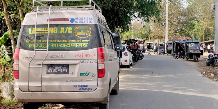 कलैया यातायातमा ‘लाइसेन्स माफिया’को जालो : फेल भएका पैसामा पास, ट्राफिकसम्मको मिलोमतो