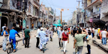 डिपिआरविनै १,२०० संरचना ध्वस्तः वीरगंज मेनरोड विस्तारको हतारमाथि प्रश्न ! विकास कि विनाश ?