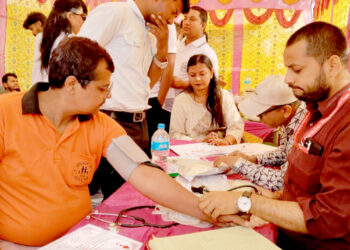 वीरगंजमा छुट्टाछुट्टै रक्तदान कार्यक्रम, २ सय ४९ जनाले गरे रगत दान