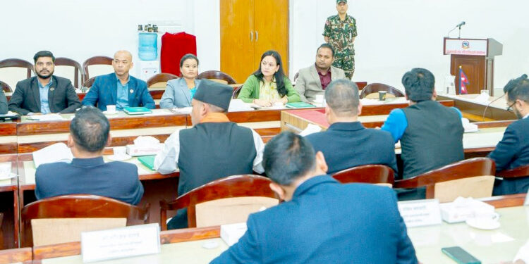 सिर्सिया नदीको प्रदुषण र क्यासिनोबारे प्रमलाई ध्यानाकर्षण