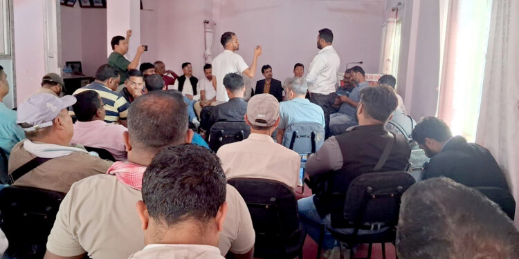 सरकारको कुनैपनि गतिविधि निजी मिडियामा प्रकाशन नगर्न पर्साका पत्रकारहरुको सुझाव