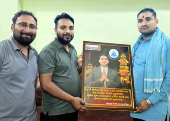 पर्सा क्षेत्र नं. २ का सांसद कानुलाई वीरगंज रिपोर्ट टिमद्वारा बधाई तथा सम्मान