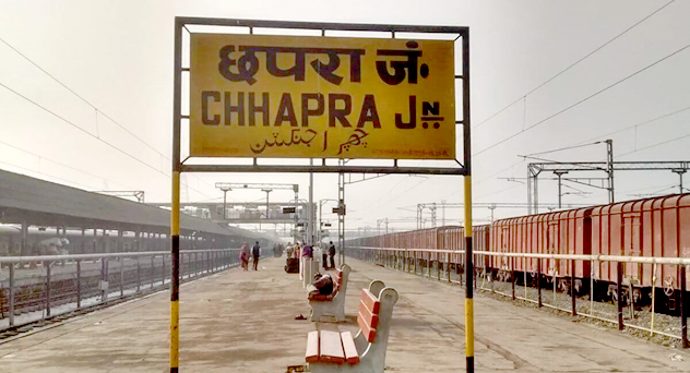 ट्युसन भन्दै घरबाट निस्किएका दुई बालिका पुगिन् भारतको छपराः प्रहरीको सक्रियतामा सकुशल उद्दार
