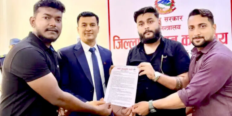 सुकुम्बासी बस्तीमा डोजर नचलाउन श्रम संस्कृति पार्टीको चेतावनी, प्रशासनलाई ज्ञापनपत्र