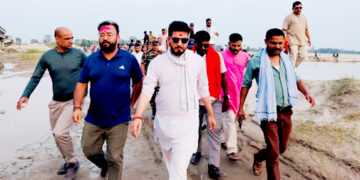 आगामी एक महिनाभित्रै कमला पुल सञ्चालन गर्ने गरी काम गर्न मन्त्रीको निर्देशन
