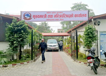 मुख्यमन्त्री यादवको सचिवालयका कर्मचारीको रोकिएको तलब निकासा, १४ जनाले पाए सुविधा