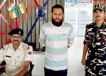 अवैध रुपमा नेपाल प्रवेश गर्न खोजेका बंगलादेशी नागरिक पक्राउ