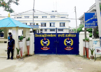आत्महत्या दुरुत्साहन मुद्दामा एकजना पक्राउ