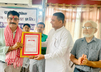 सुबोध स्मृत्ति पत्रकारिता पुरस्कारबाट गौतम सम्मानित