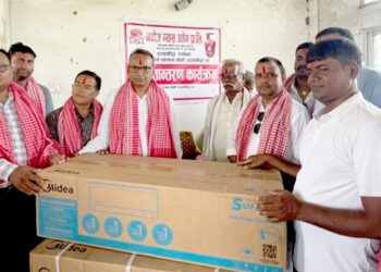 मनोज ग्यास उद्योगद्वारास्वास्थ्य चौकीलाई एसी, विद्यालयलाई १ लाख ४४ हजार सहयोग
