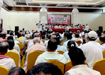 नेकपा एमाले वीरगंज महानगर कमिटि चयनसम्बन्धी विवाद समाधान गर्न निर्देशन
