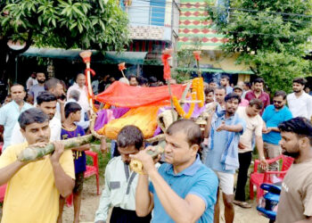 बाढीमा बेपत्ता आरभ र आलोकको शव भेटिएन, परिवारले कुशको शव बनाएर गरे अन्तिम संस्कार