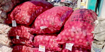 प्याजको भाउमा अचाक्ली वृद्धि, एक महिनामै दोब्बर, महँगीले उपभोक्ता मारमा