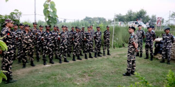 एसएसबी महानिरीक्षक उज्जवलद्वारा रक्सौलका सीमा चौकी निरीक्षण, सुरक्षा व्यवस्थामा जोड