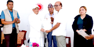 लोककल्याणकारी विज्ञापनको रकम नकटाउन ओलीसमक्ष छापा सञ्चारमाध्यमको आग्रह