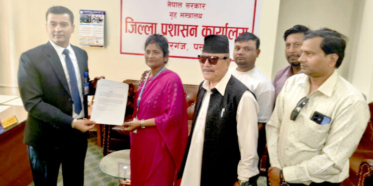 भोजपुरी संस्कृतिको नाममा अश्लीलता प्रदर्शनः अश्लील गतिविधि रोक्न माग गर्दै प्रशासनलाई ज्ञापन