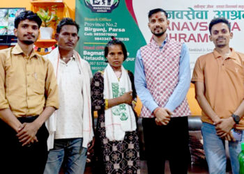 एक वर्षदेखि सम्पर्कविहीन महिलाको वीरगंजमा भाइसँग पुनर्मिलन
