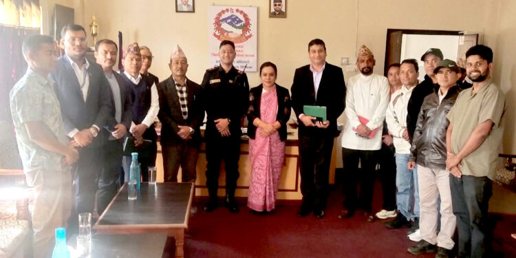 समस्या समाधान गर्न सांसद पन्तको पहलः प्रशासन र सम्बन्धित निकायलाई जवाफदेही बन्न आग्रह