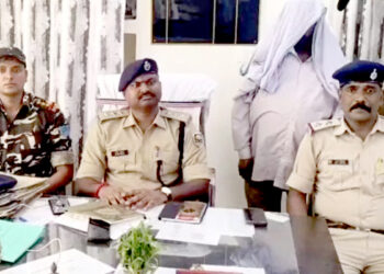 मितेरी पुलमै बरामद भयो ११ किलो चरेस, भारतीय भूमिमा पुगेर मात्रै रोकियो तस्करी