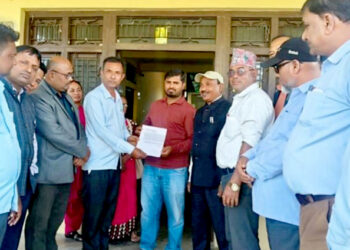 सखुवाप्रसौनी गाउँपालिकामा अध्यक्ष र अधिकृतको विवादः दसैँमा पनि शिक्षक-कर्मचारी तलबविहीन